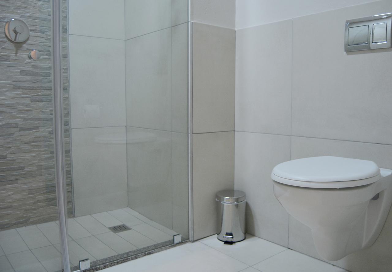 Regal Inn Hotel Midrand Extérieur photo