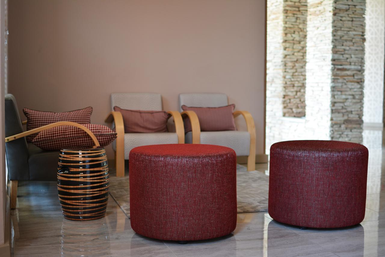 Regal Inn Hotel Midrand Extérieur photo